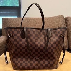 Louis Vuitton Damier Ebene Neverfull MM